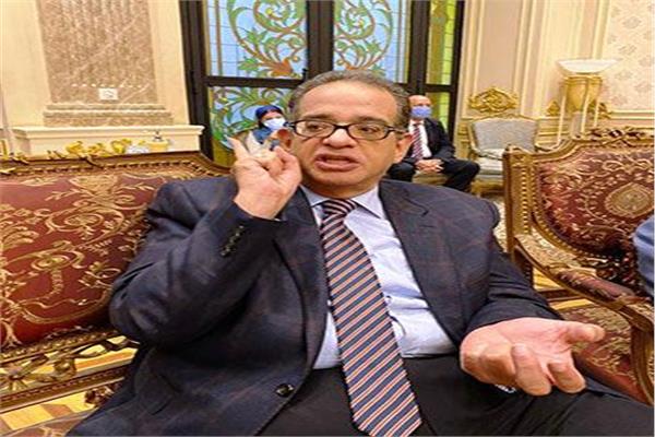  النائب طارق عبد العزيز عضو مجلس الشيوخ