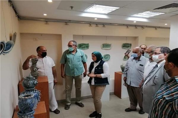 فتتاح معرض "طلاء التينموكو" بالمركز الثقافى بطنطا