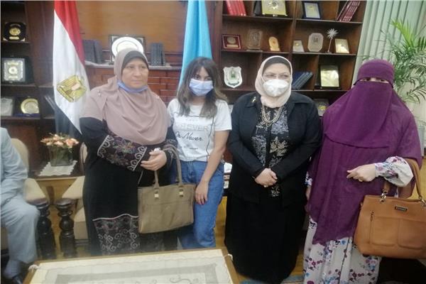 مراقبة الامتحانات بواقعة «فتاة الفستان» لـ«بوابة أخبار اليوم»: الصلح خير