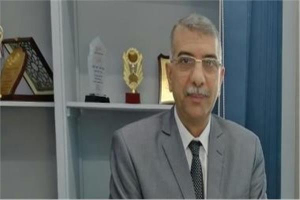 مجدى الجيار مدير مديرية التربية والتعليم بالجيزة