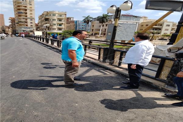 محافظ المنوفية يتفقد أعمال التطوير بكوبري مبارك وعمر أفندي