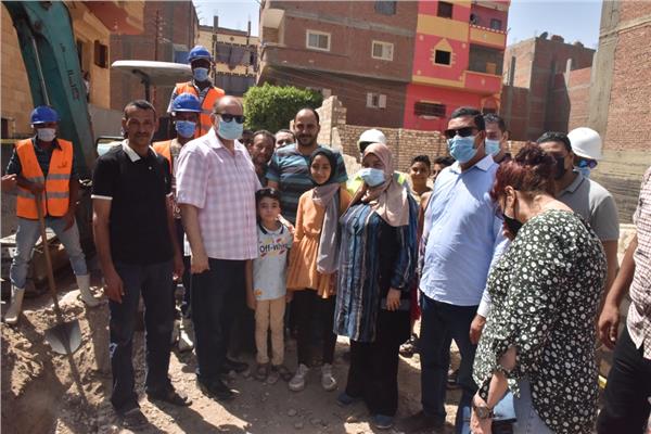 ضمن مشروعات" حياة كريمة " محافظ أسيوط يتابع تنفيذ توسعات شبكات الصرف الصحى