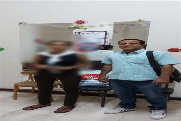 إنقاذ فتاة جامعية