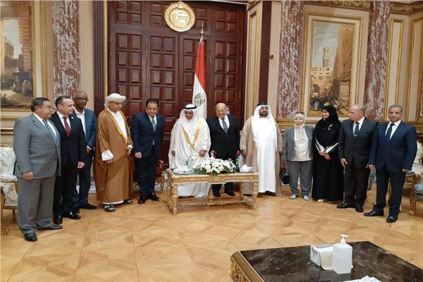  رئيس مجلس الشيوخ