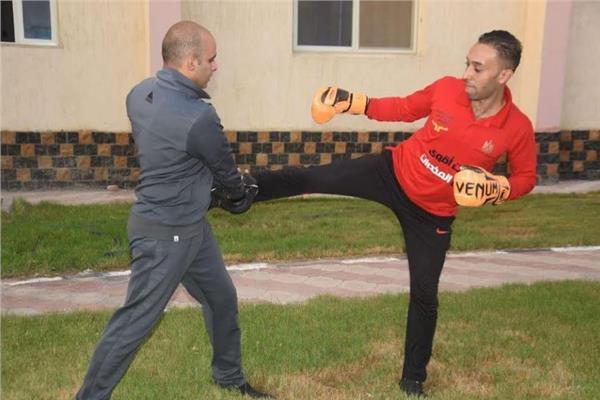 البطل حسام محمد حسين، بطل الكيك بوكس المتعافي من الإدمان