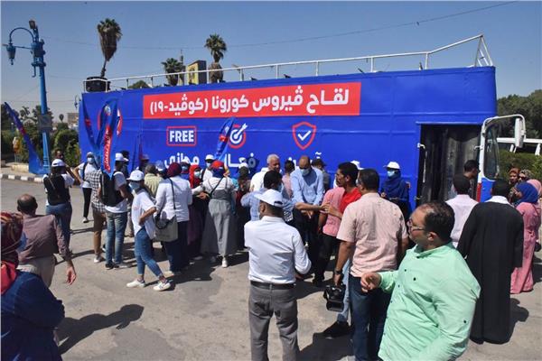 توفير 250 فرقة متنقلة بالقرى والمراكز لتلقى لقاح كورونا  باسيوط