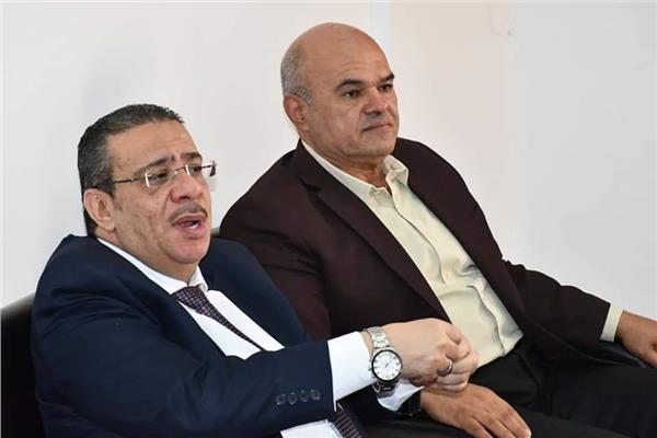 رئيس جامعة قناة السويس:  لدينا كلية طب عريقة يفتخر بها الجميع 