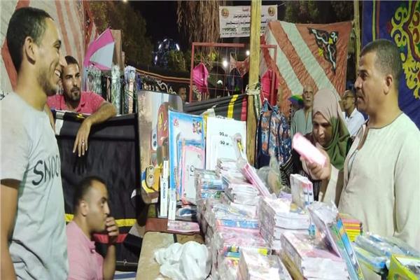 إفتتاح معرضا للمستلزمات المدرسية