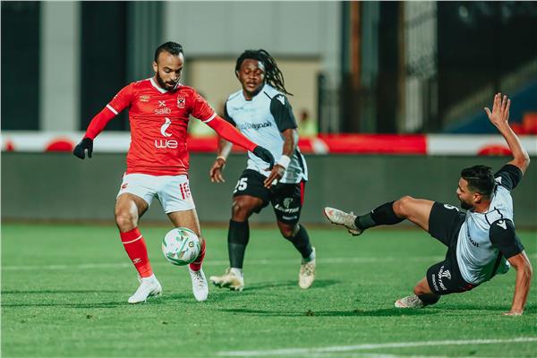 الأهلي وطلائع الجيش