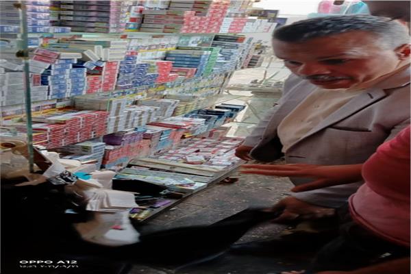 ضبط ٥٠٠ علبة سجائر مستوردة مجهوله المصدر