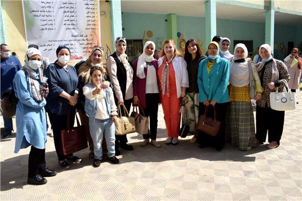قافلة كلية الدراسات العليا للطفولة جامعة عين شمس
