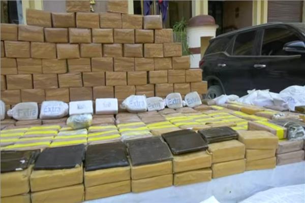 «الداخلية» تضبط نصف طن حشيش و23 كيلو هيروين بـ64 مليون جنيه