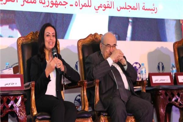 د.مايا مرسي خلال احتفالية جائزة الملك عبد العزيز للبحوث العلمية