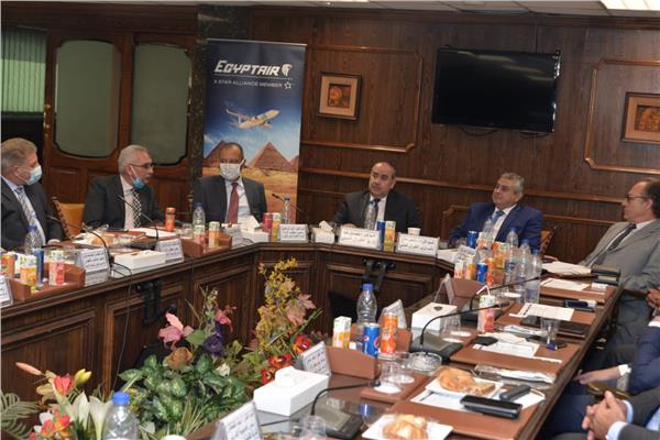وزير الطيران : نحرص علي تطبيق مفهوم الجودة الشاملة بكل انشطة الشركة   