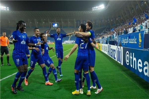 لهلال والشباب بالدوري السعودي 