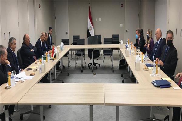 صورة من الاجتماع
