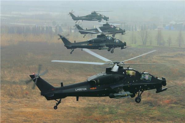 مروحيات هجومية صينية من طراز Z-10