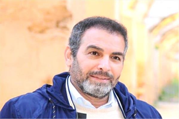  أحمد عبدالعزيز