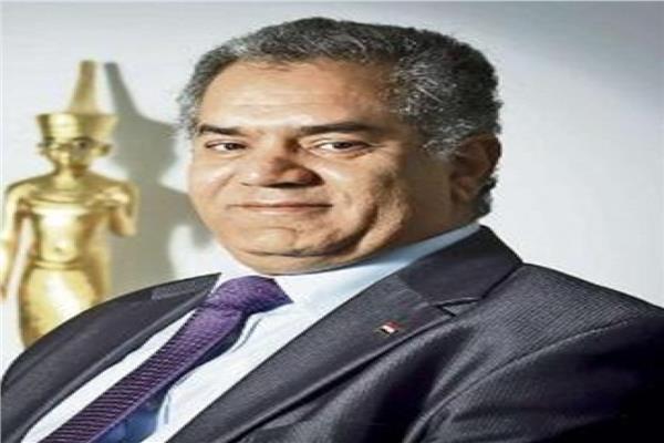 الدكتور ممدوح الدماطي عميد الكلية