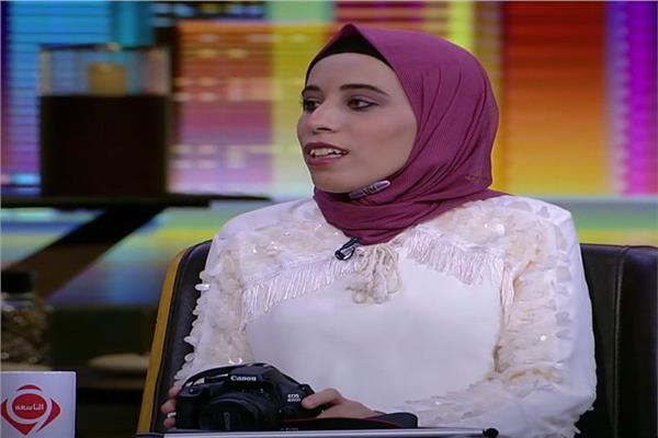 إسراء إسماعيل أول مصورة مصرية كفيفة