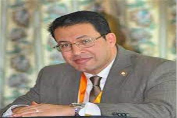 الدكتور محمد النادي عضو اللجنة العلمية لمكافحة فيروس كورونا