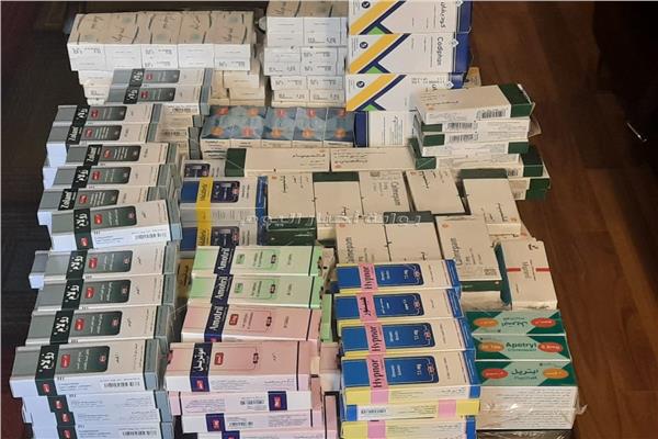 وكر للأقرص المخدرة داخل صيدلية شهيرة بروض الفرج
