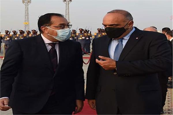 رئيس الوزراء يستقبل نظيره الأردني
