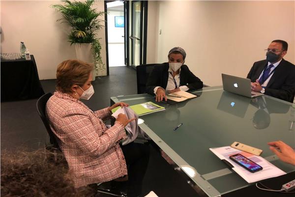 الدكتورة ياسمين فؤاد وزيرة البيئة 