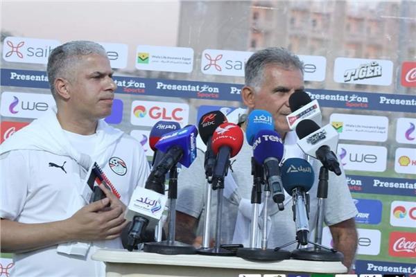 كارلوس كيروش ووائل جمعة