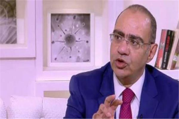 رئيس لجنة مكافحة كورونا: اللقاحات كلها آمنة.. الفيروس لا تعود قبل 3 أشهر