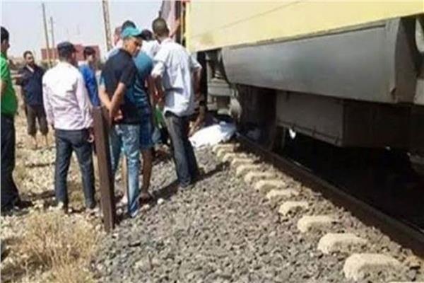 قطار يدهس شابا ويحوله لـ إشلاء .. والنيابة تصرح بالدفن