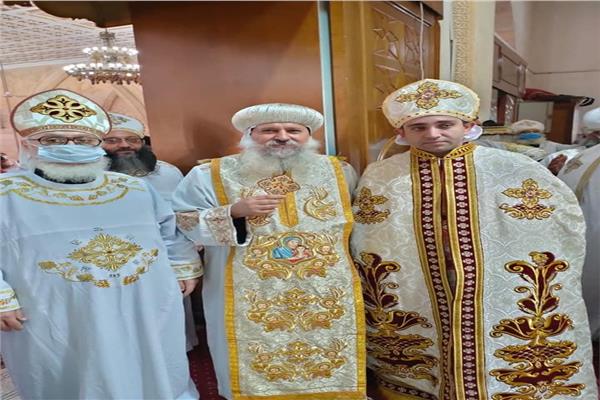 الأنبا ماركوس يرسم كاهن لكنيسة الشهيدة دميانه بكفر الشيخ     