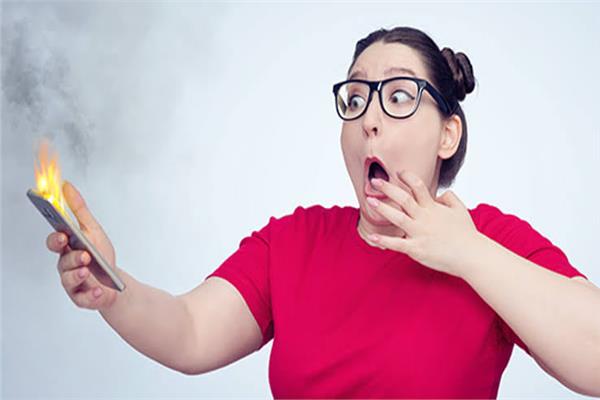 انفجار بطارية المحمول
