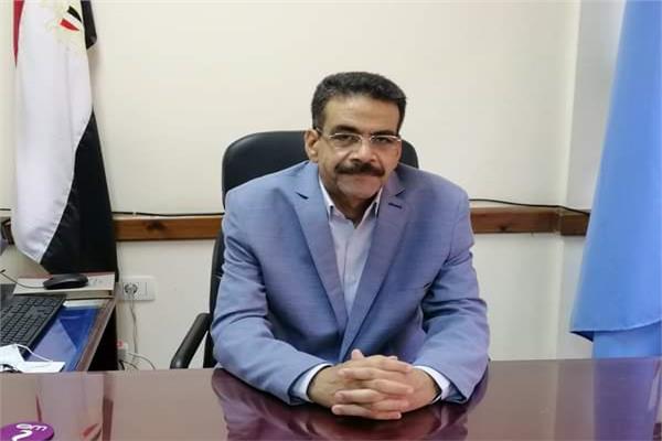  هشام منير وكيل وزارة التربية والتعليم بالبحر الأحمر