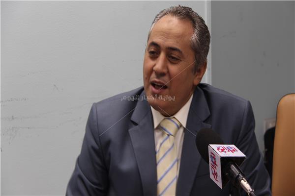 صلاح إسماعيل رئيس وحدة التجارة الالكترونية بوزارة المالية