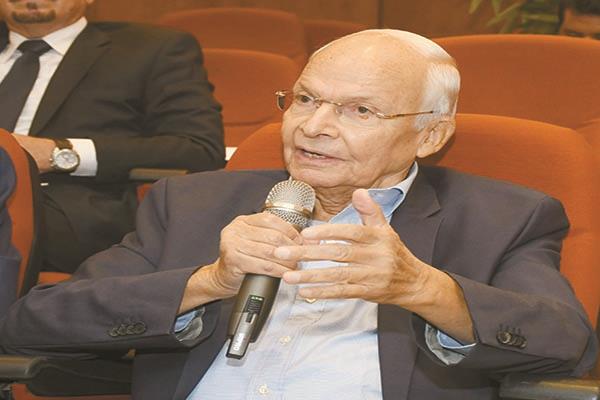 د. حسن يونس