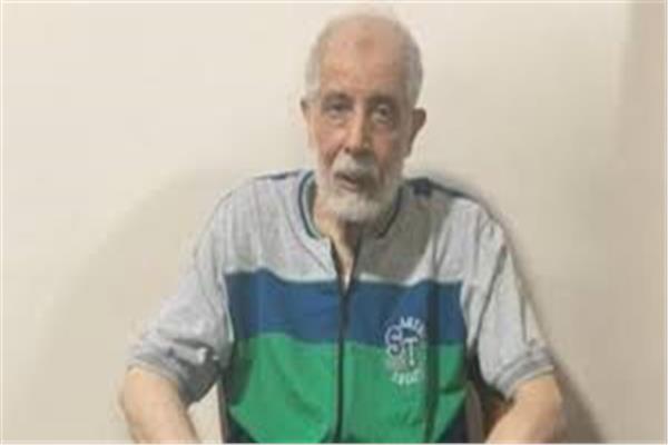 محمود عزت