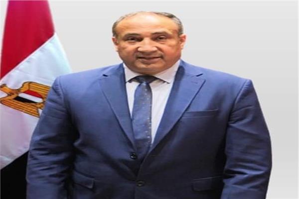 الدكتور فتحي ندا النقيب العام للمهن الرياضية 
