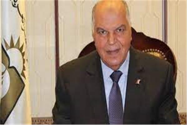  خلف الزناتى