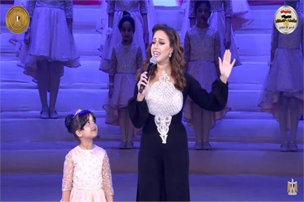الفنانة ريهام عبدالحكيم