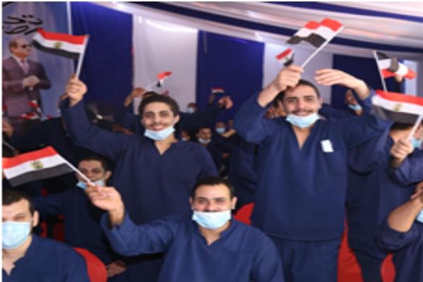 المفرج عنهم بـ«عفو رئاسي»: «شكرًا يا ريس رجعتنا لولادنا في يوم النصر»| فيديو 