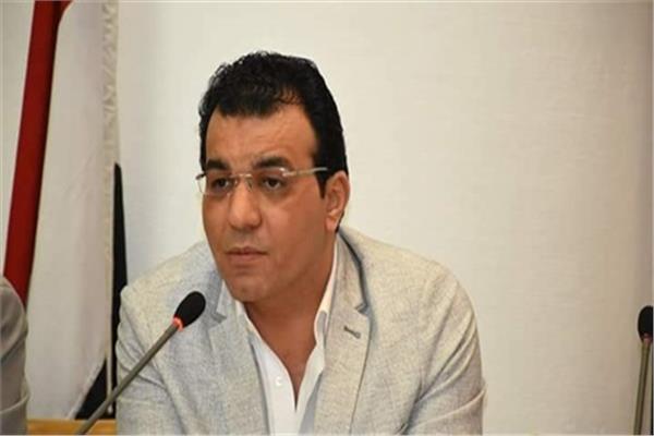 الأستاذ الدكتور حاتم ربيع حسن، 
