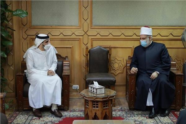 الدكتور محمد الضويني وكيل الأزهر الشريف خلال لقاءه بالشيخ صالح جمعة السعدي 