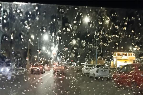 سقوط أمطار خفيفة في السويس 