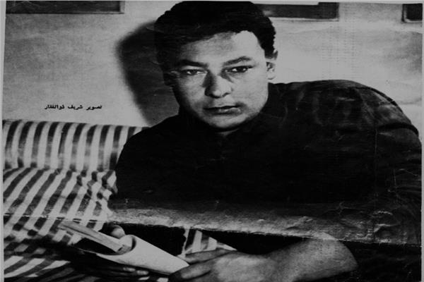 فتى السينما أحمد رمزي