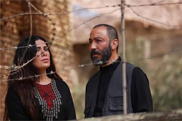 صورة من كواليس تصوير "ليلة السقوط"