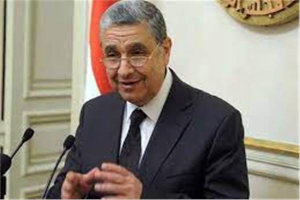 الدكتور محمد شاكر وزير الكهرباء والطاقة المتجددة