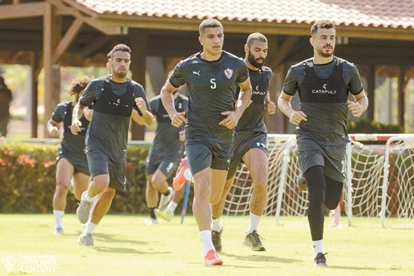 استعدادات جادة للاعبى الزمالك لمباراة توسكر