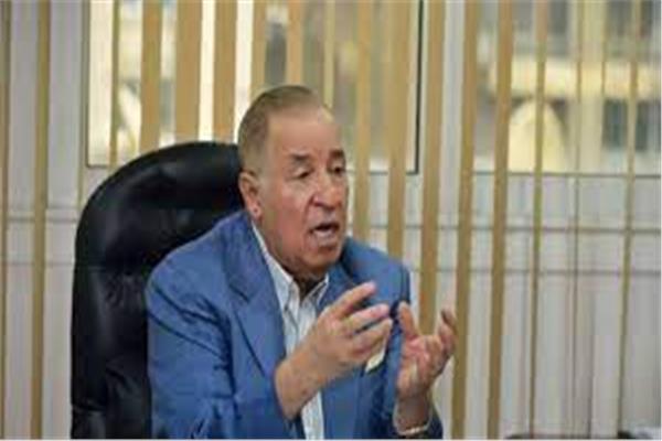 الدكتور محرم هلال