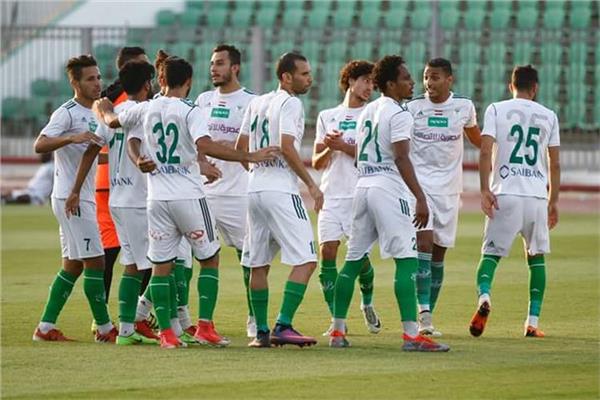 الفريق الأول لكرة القدم بالنادي المصري
